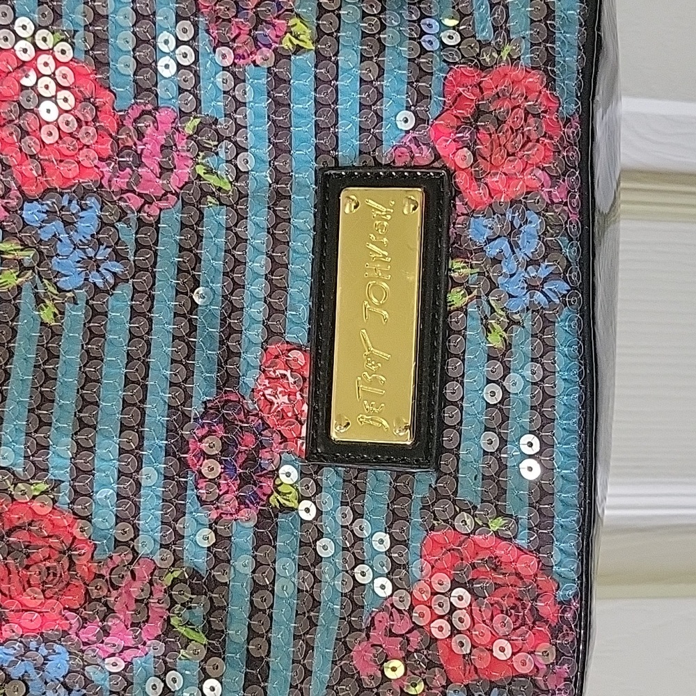 Betsy Johnson Turquoise with Pink Roses and Sequins Purse - Picture 2 of 5
